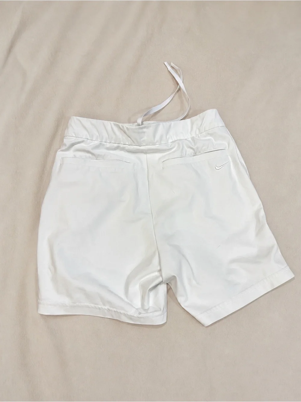 Nike dri-fit white athletic golf tennis shorts XS running athleisure activewear